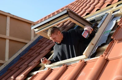 Pose de fenêtres de toit Velux à Loffre